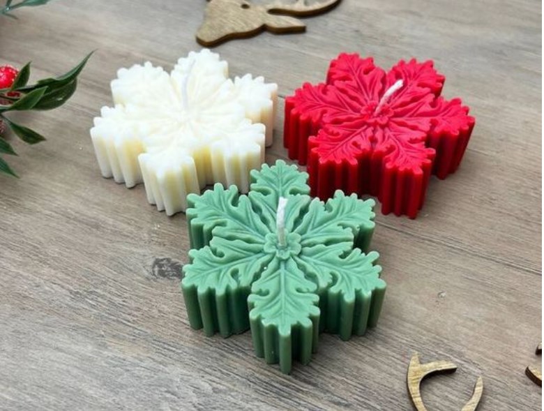Intricate Snowflake Candle - Set of 3