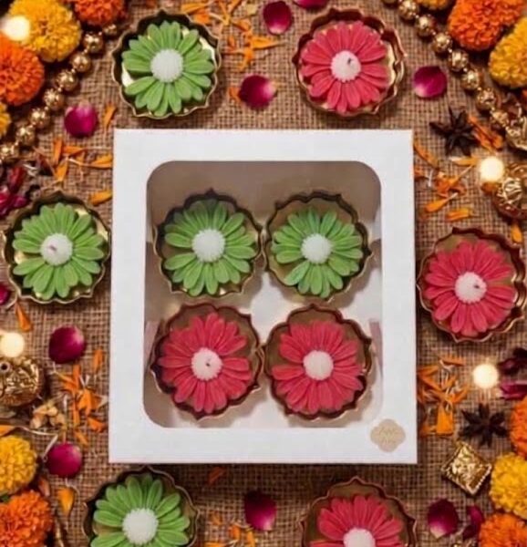 Floral Daisy Urli Candle Gift Set - Diwali